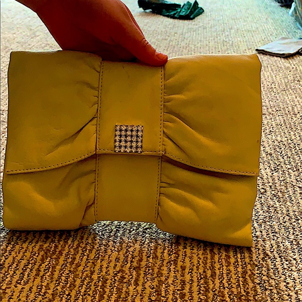 Clutch hand bag